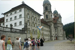 Picture03