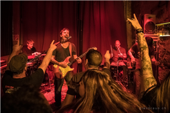 John Lyons Band ? Blues mit Authentizität und Leidenschaft
