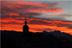 Am Tisch: Weihnachts-Gottesdienst mit Abendmahl