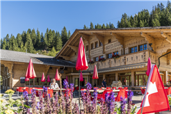 1. August Abend-Grillbuffet auf der Elsigenalp