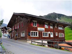 Stubetä im Berggasthaus Gemsli