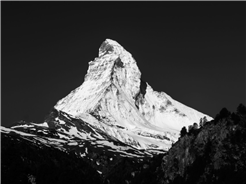 Verkaufsausstellung: ''Das Matterhorn im Bündnerland'' in Waltensburg