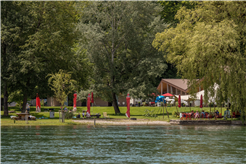 Yoga auf der Rheinwiese