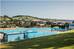 Yoga in der Badi Schlaate