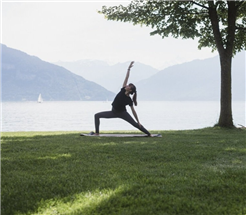 Yoga am See