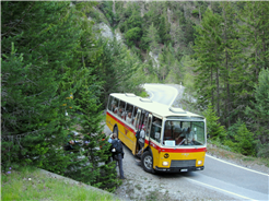 Ferienreise im Oldtimerpostauto: Südwestliches Wallis (Val Ferret)