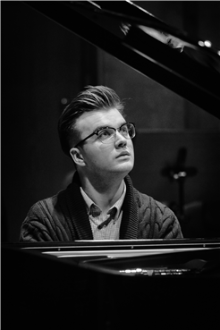 4. Kammerkonzert – Luft und Tasten