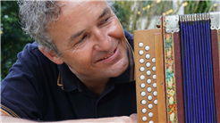 Das Schwyzerörgeli – wer hat’s erfunden?