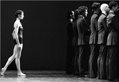 NRW Juniorballett: «Radio and Juliet»