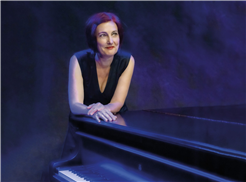 7 auf einen Streich! Pianopoesie mit Esther Hasler