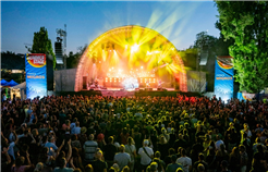 Summerstage - A Classic Summer Night
