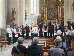 Themenführung: Stadtführung mit weihnachtlichem Live-Gesang: Wenn Mauern und Sti