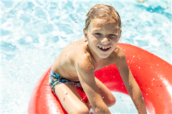 Spielnachmittage im Freibad