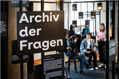 Diskussionslabor: Philosophieren im Parlatorium