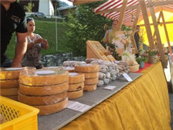 Dorfmarkt Sta. Maria