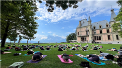 Summer in the City - Yoga am See