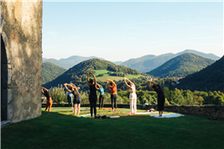 Orizzonte – Yoga + hike or bike & slow food camp