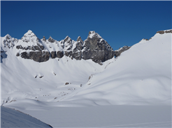 Geführte Panorama-Schneeschuhwanderung