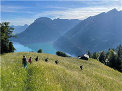 Bergwanderung Isenthaler Mundartweg - Unterwegs mit Ürner Dialekt und Ausblick