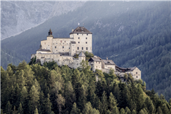 Führung Schloss Tarasp